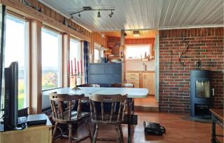 2 Bedroom Stunning Home In Rennesøy - Hanasand - 5
