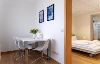 Ostseebad-Karlshagen-ansprechende-Ferienwohnung-Fruehling - Ostseebad Karlshagen - 3
