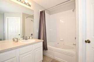 2570- Casa de Férias 3 Quartos/3 Banheiros | Acesso ao Resort - 1