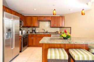 KBM Resorts FREE CAR Honua Kai Hokulani Ocean View 2Bedroom Condo HKH-423 Gorgeous Studio with Ocean Views - Kaanapali - 2