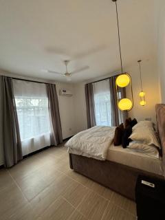 Sumaku Beach House - Bwejuu - 5