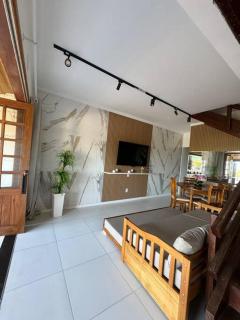 Casa Beira-Mar em Piatã - Praia, Churrasqueira e Excelente Localização em Salvador - 4