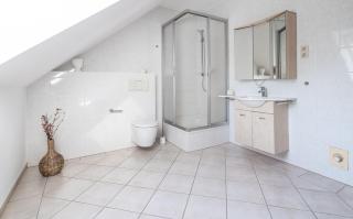 Bernsteinbad-Koserow-Haus-Fuenf-Elemente-Ferienwohnung-Raum - Ostseebad Koserow - 6