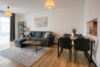 REITZ - Apartment I Zentrale Lage I Stellplatz I 55qm I 2 Zimmer I Küche I Bad I Terrasse - Bad Hersfeld - 5