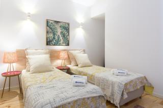 Host Wise - Spacious Bright Flat - Terrace - Porto - 1