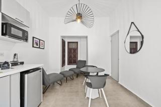 Artistic One-Bedroom Garden Apartment in SJ MM9 - San Juan - 0