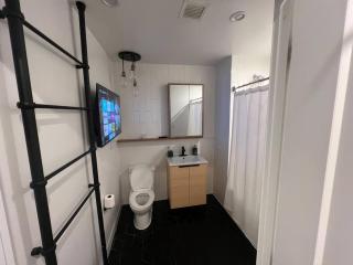 Beautiful 1 Bedroom Condo - 1