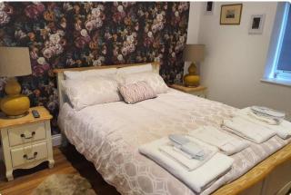 Beautiful Self Contained Cottages in Westbury - 7