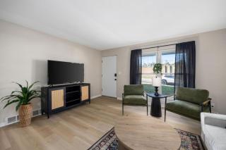 Hines Haven - Unit 2 - Perfect BNB for YOU - Peoria - 8
