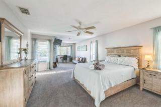 456) Stunning Canal-Front Home with Heated Pool - Bradenton - 5