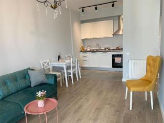Lovely 1BR Apartment with Panoramic Views - Tbilisi - 1