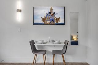 Alluring Studio 8min to Disney w Pool and FreeParking - Kissimmee - 9