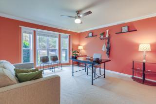 Spacious Stockbridge Manor: Pool Table, 2 Kitchens - 5