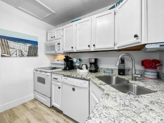 Sandpiper Cove Unit 8207 Updated Studio In Destin FL - Destin - 9