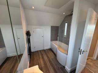 Camelot House 1 Bed Duplex Sea View Cabrio Balcony - 1