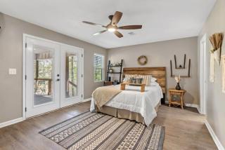 Nostalgic Fun-Lakehouse- Arcade - Eatonton - 7