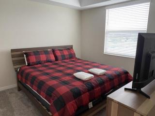 Comfortable 2BR Condo w/ Lake Views - 2