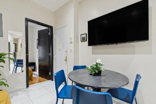 2 Bedroom Home in Manhattan Valley - New York - 0