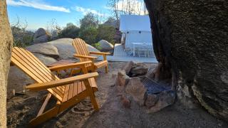 A Cozy Sunrise Glamping Escape with Panoramic View - 6
