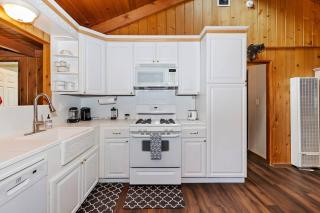 Village Hideaway walking to the village - 8