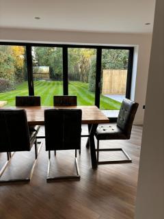 3 Bed home in Lincolnshire - - 9