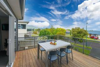 Holiday Home Lake Taupo - Taupo - 8