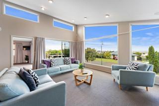 Holiday Home Lake Taupo - Taupo - 0