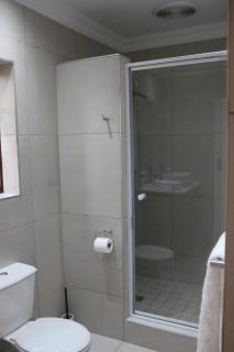 MontMartre Chalets & Venue - Franschhoek - 7