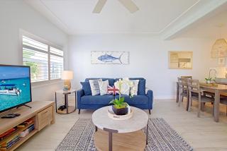 Plantation Village #20 Condo - Seven Mile Beach - 8
