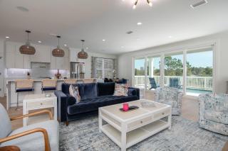 LUXE Azul Oasis PRIVATE Pool Views Walk to Beach Pets Sleeps 14 - 5