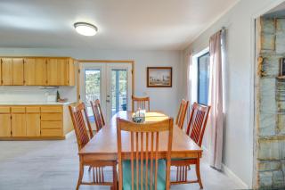 Eagar Vacation Rental Home with Spacious Deck! - Springerville - 2