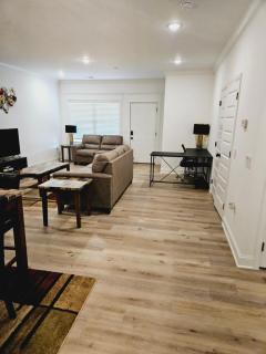 Madison Cozy Escape Your Perfect Getaway - 2