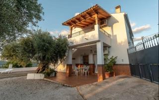 Casa Rural Cascarillas 2 - 0