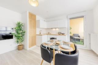 Appartement Moderne T2 Proche PARIS Parking - 0