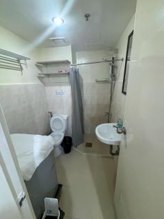Cozy place by seawind, Davao City Near davao airport SMX Sm lanang Sasa wharf, Dusit Thani, Grand regal hotel,Azuela cove and a lot more - Davao - 4