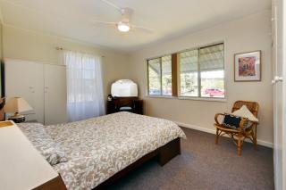 Mullers Cottage at Hat Head - 25 Straight Street - 6