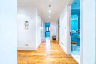 Lovely 2 Bedroom by the Docks - 7