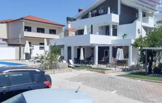 2 Bedroom Beautiful Apartment In Vodice - Vodice - 1