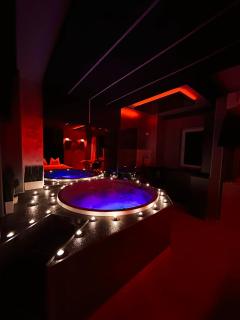 The red studio - Bucarest - 9