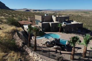 Cliff Dwellers A Spectacular 5 Bedroom Home Just East Of Sand Hollow Reservoir - 9
