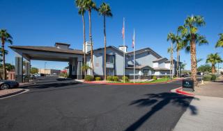 The Hotel Serene Glendale Peoria, Surestay Collection by Best Western - 0