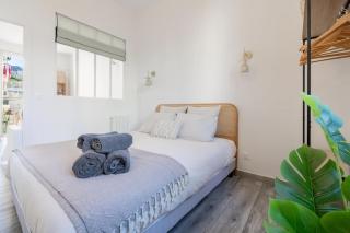 Charming Apt Nice Port Place du Pin with Balcony - 3