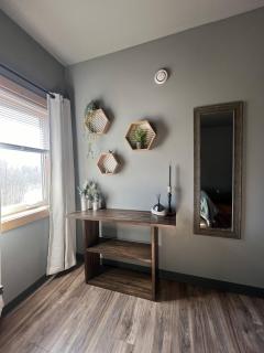 Cozy 2-bedroom Retreat In Town - Fairbanks - 0