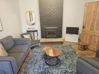 RoseIris Cottage - City Charm in Central West Hobart - 6