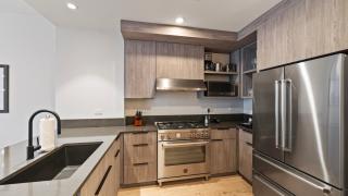 Resort amenities high end luxury, Rooftop pool, Onsite spa and restaurants, Luxury 2BR Condo - Park City - 4
