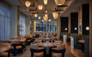 Resort amenities high end luxury, Rooftop pool, Onsite spa and restaurants, Luxury Hotel Room - Park City - 1