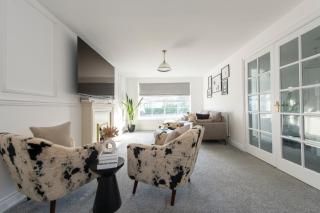 Stunning 5 bedroom detached house in Hornchurch - Romford - 6