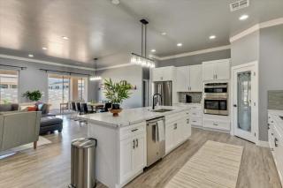 Private Hot Tub Sand Hollow & Pet Friendly - Hurricane - 1