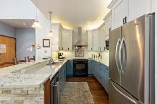 2708 Chateaux DMont condo - 6