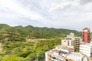 Hermoso Apartamento piso10 con Salida Directa a la playa increible en playa rodadero - Santa Marta - 5